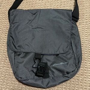 Eddie Bauer crossbody adventure bag gray purple